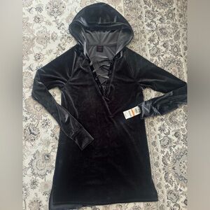 Size small women’s velour charcoal gray hooded long sleeve top NWT Material Girl
